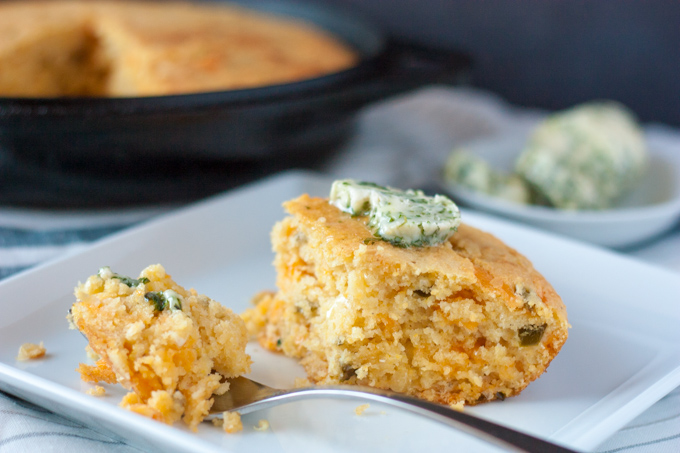 Jalapeno Cheddar Cornbread | eatfirstworrylater.com