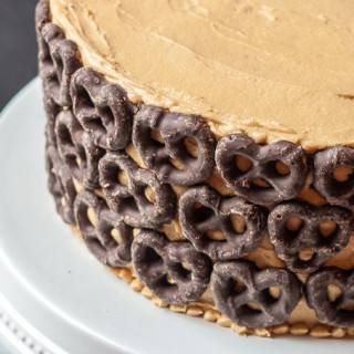 Peanut Butter Chocolate Pretzel Cake